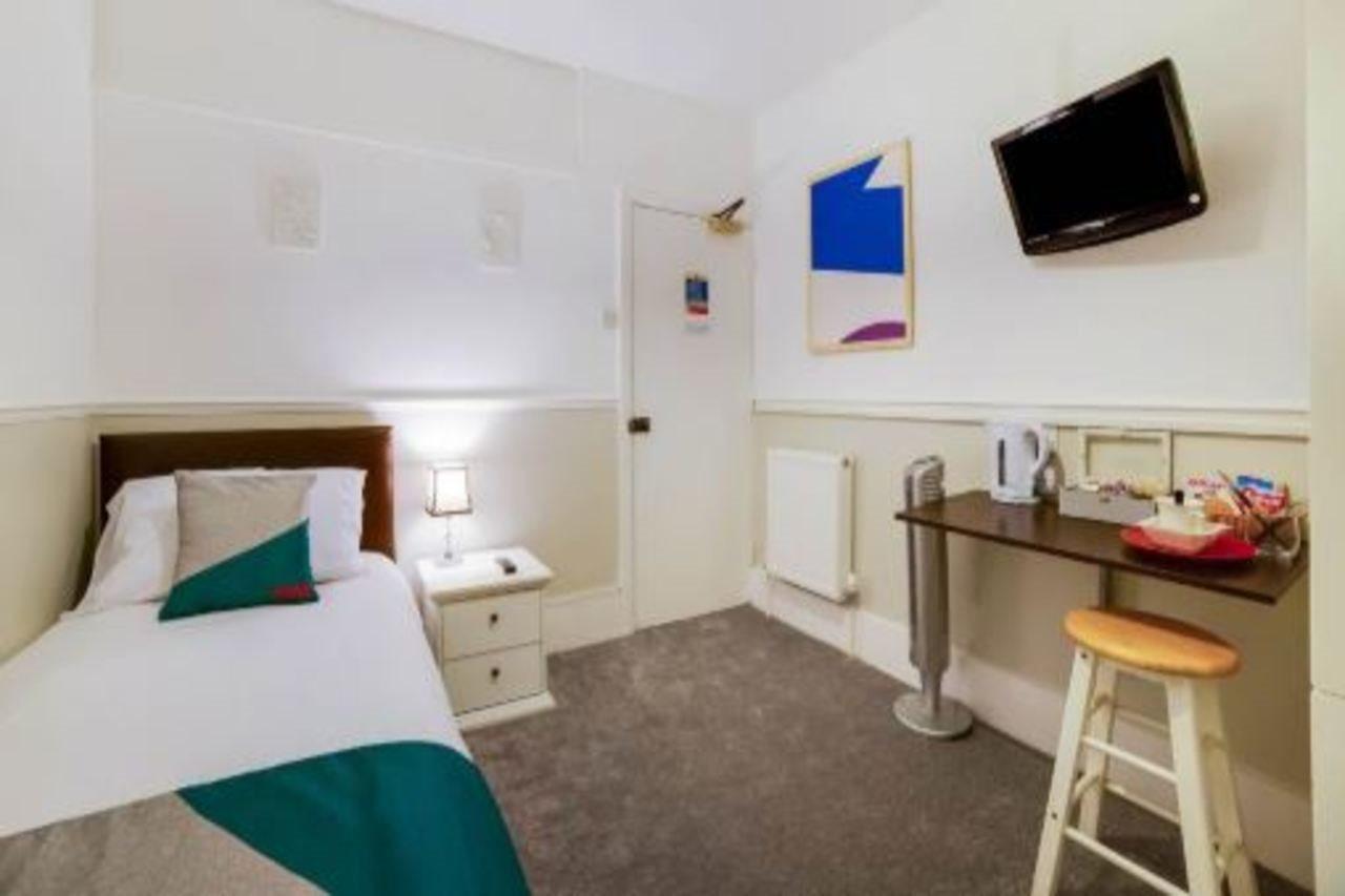 Airport Lodge Farnborough  Ngoại thất bức ảnh
